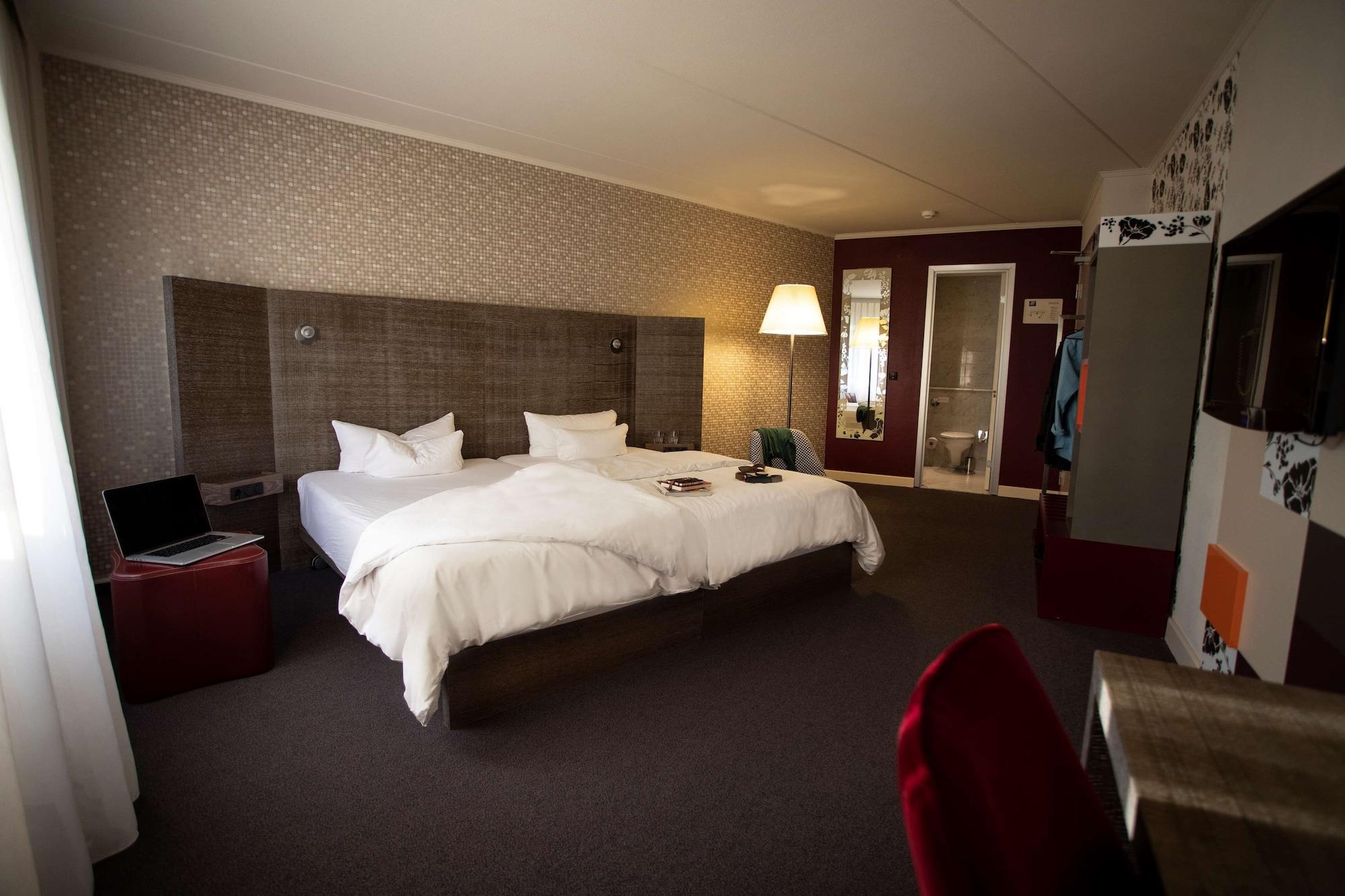 Pentahotel Касел Екстериор снимка