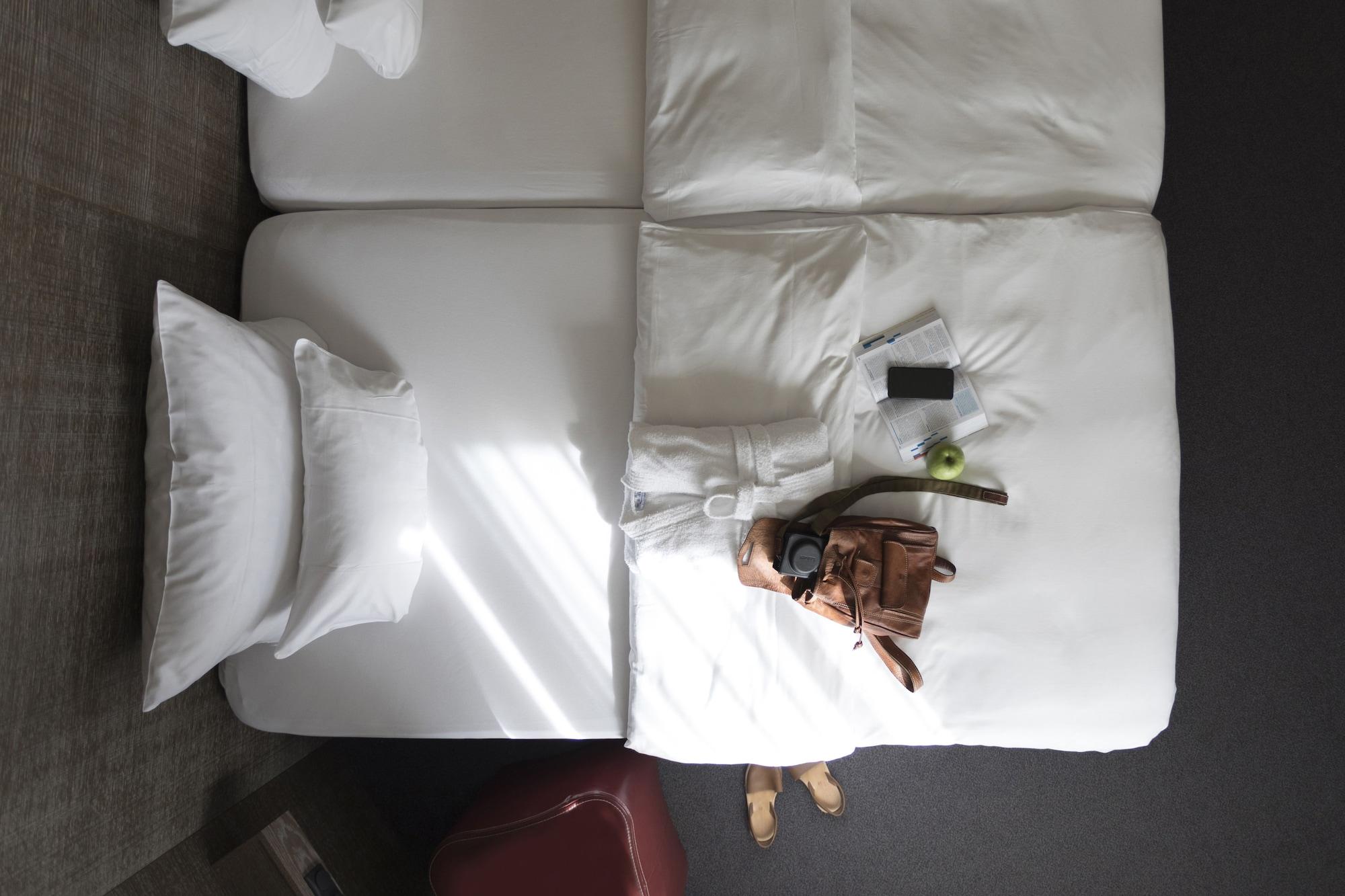 Pentahotel Касел Екстериор снимка